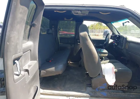 2005 GMC Sierra 2500Hd Work Truck z USA, uszkodzony, nr VIN 1GTHK29U95E202019